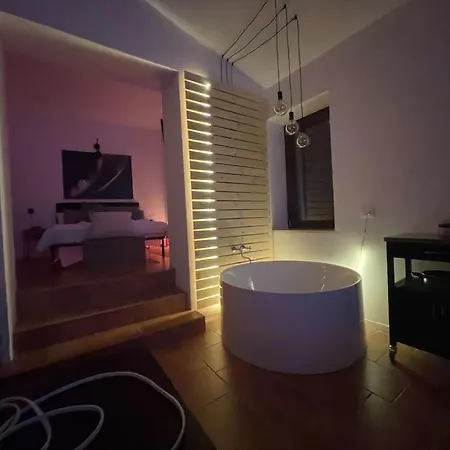 Il Fienile Suite Con Terrazza Panoramica A Strapiombo Norma Exterior photo