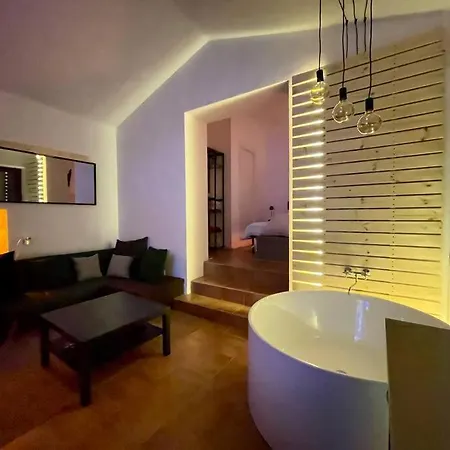 Il Fienile Suite Con Terrazza Panoramica A Strapiombo Norma Exterior photo